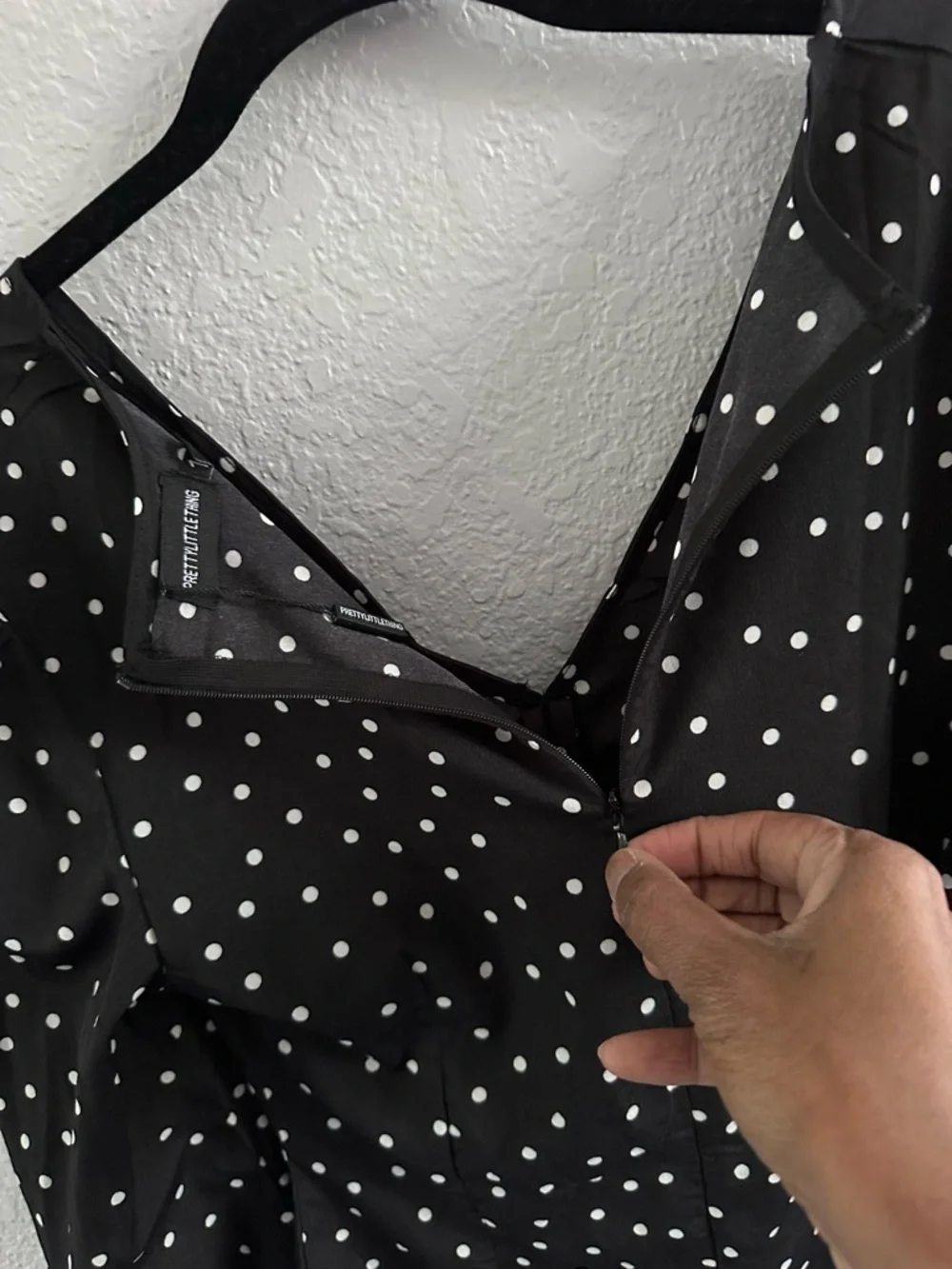 PrettyLittleThing Black Polka Dot Ruched Blouse Peplum Long Sleeve‎ Size 6 NWT